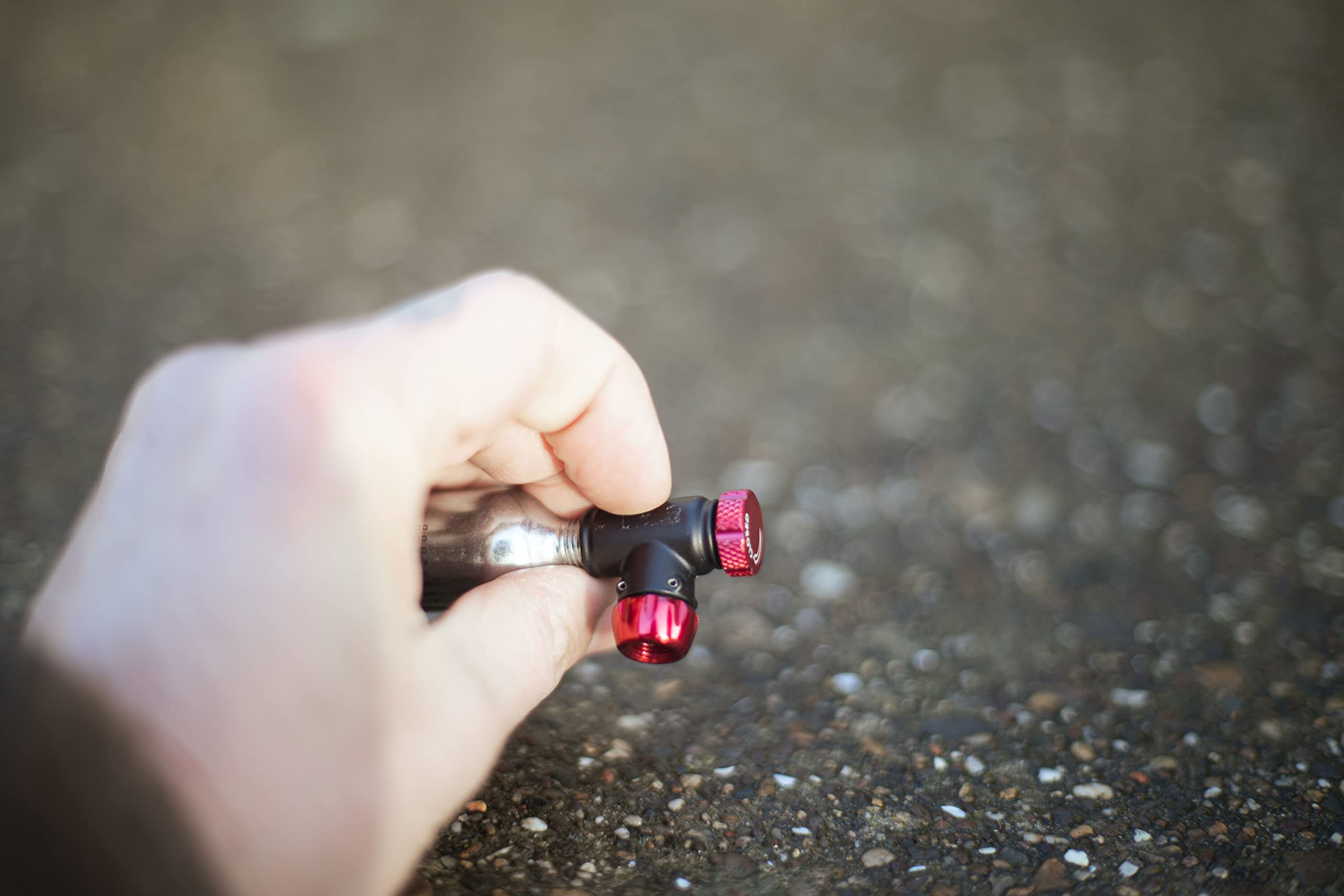 SILCA EOLO IV Co2 Regulator | Compact Design with Turn Screw Control Valve | Presta and Schrader Compatible | Universal Co2 Cartridge Thread - Image 5